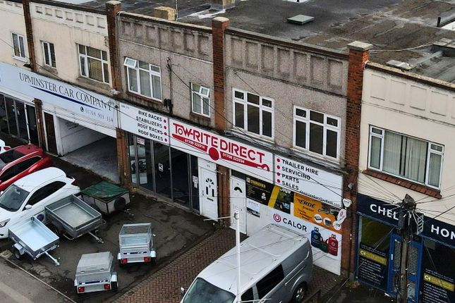 St. Marys Lane, Upminster RM14 2 bed flat for sale