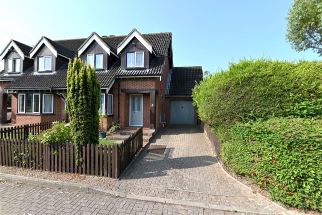 Park Road, Barton on Sea, New Milton... 3 bed semi