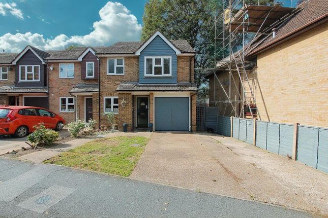 Sandy Lane North, Wallington SM6 3 bed end of terrace house for sale