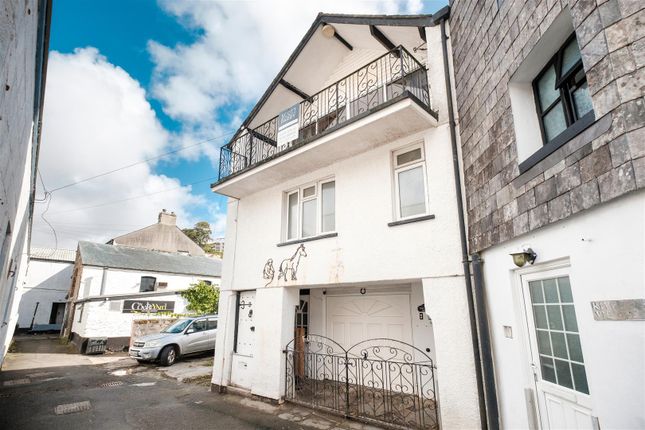 The Quay, Looe PL13 3 bed end of terrace house for sale