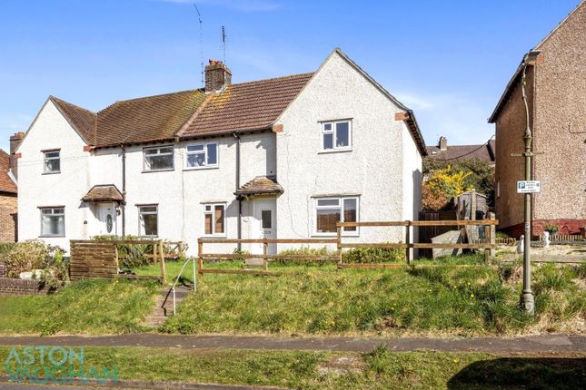 5 bedroom semi-detached house for sale