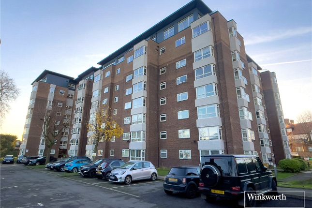 Brampton Grove, London NW4 3 bed apartment for sale