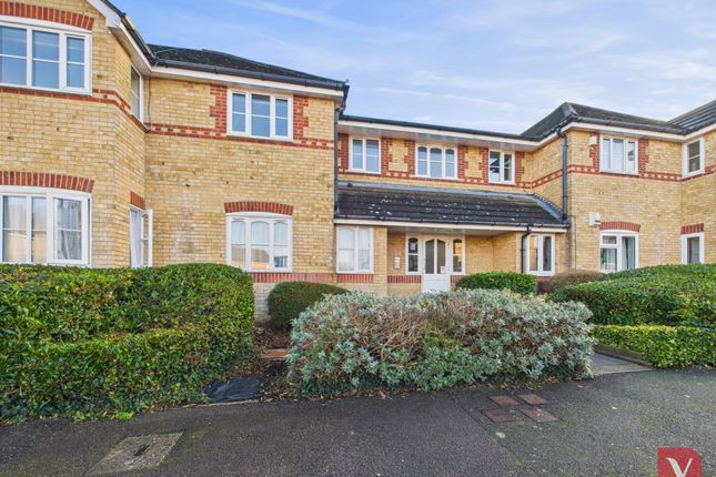 Larkspur Gardens, Luton LU4 1 bed flat for sale