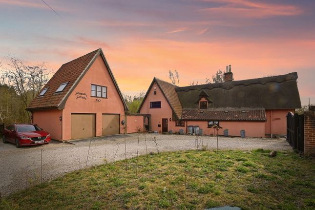 Bury Road, Newmarket CB8 6 bed cottage for sale