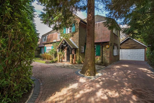 The Ridgeway, Brookwood, Woking, Surrey 4 bed house for sale