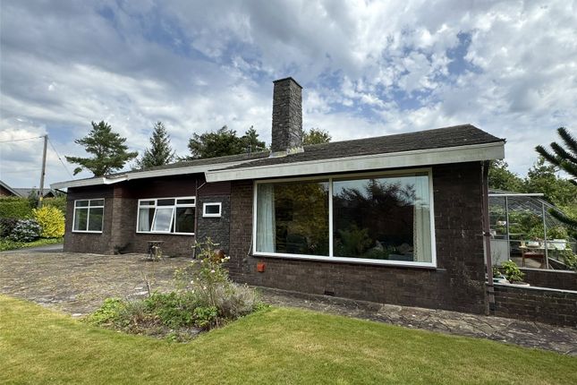 Penrallt, Machynlleth, Powys, SY20 2 bed bungalow for sale