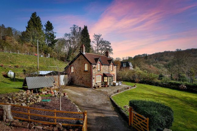 Chepstow NP16 3 bed detached house for sale