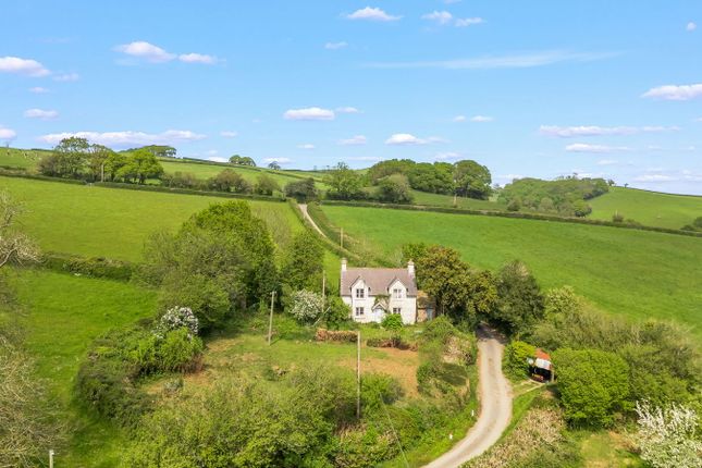 2 bedroom cottage for sale
