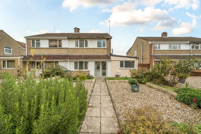 Moat Walk, Wroughton, Swindon, SN4 3 bed semi