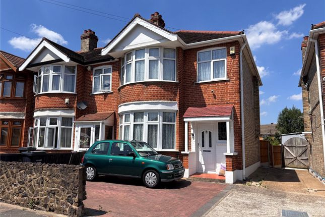Havering Gardens, Chadwell Heath, RM6 3 bed end of terrace house for sale