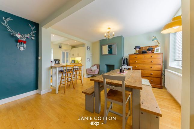 The Green, Kidderminster DY10 4 bed terraced house for sale