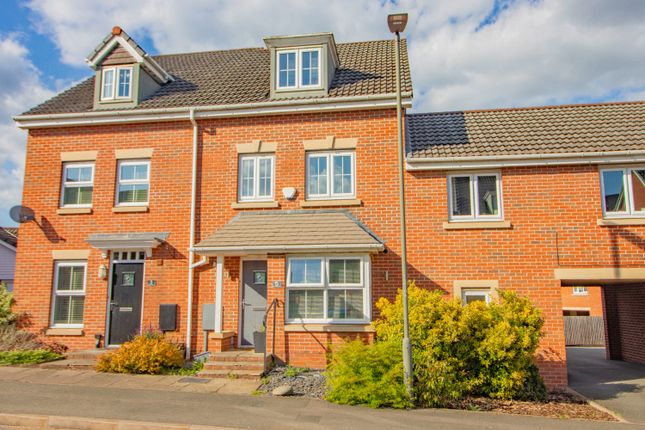 4 bedroom terraced house for sale