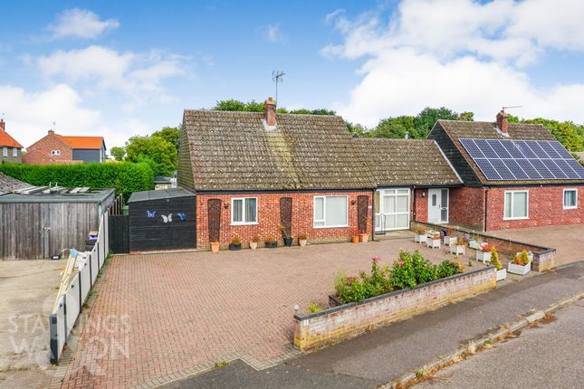 Sutton Crescent, Freethorpe, Norwich 2 bed detached bungalow for sale