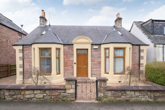 Whins Road, Alloa, FK10 4 bed detached house for sale