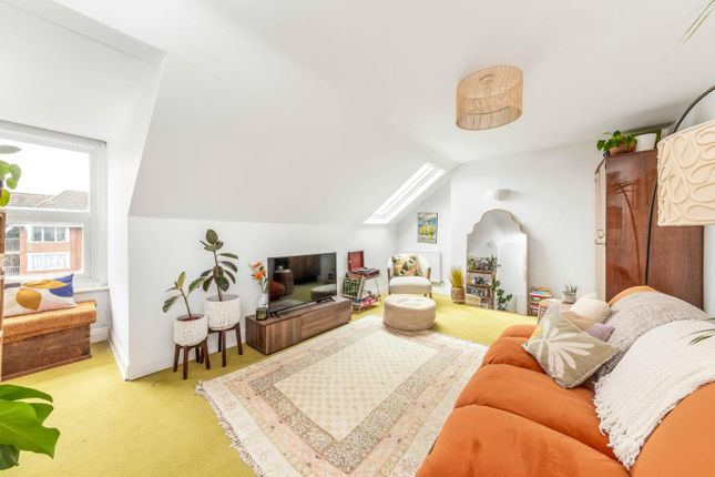 Overhill Road, East Dulwich, London... 1 bed flat for sale