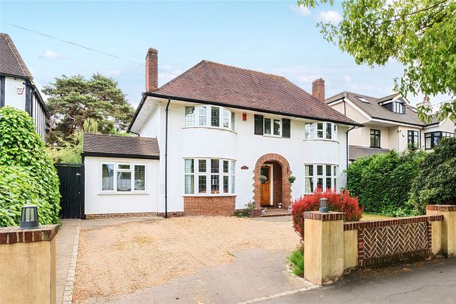 Manor Road South, Hinchley Wood, KT10 4 bed detached house for sale