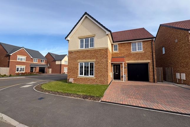 4 bed detached house
