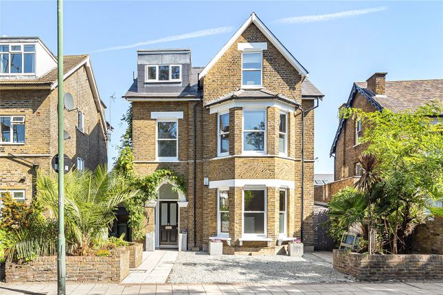 Mortlake Road, Richmond, TW9 5 bed detached house for sale