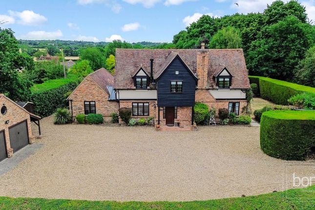 Woodhill Road, Chelmsford CM3 4 bed detached house for sale