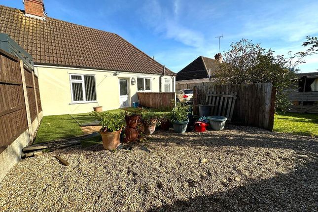 2 bedroom semi-detached bungalow for sale