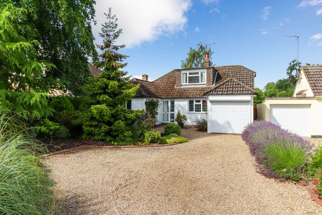 Croft Lane, Chipperfield, WD4 3 bed chalet for sale