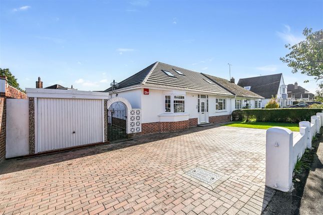 Warfield Avenue, Waterlooville 4 bed semi