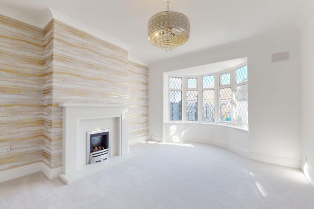 2 bedroom semi-detached bungalow for sale