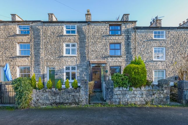 20 Castle Crescent, Kendal 5 bed terraced house for sale