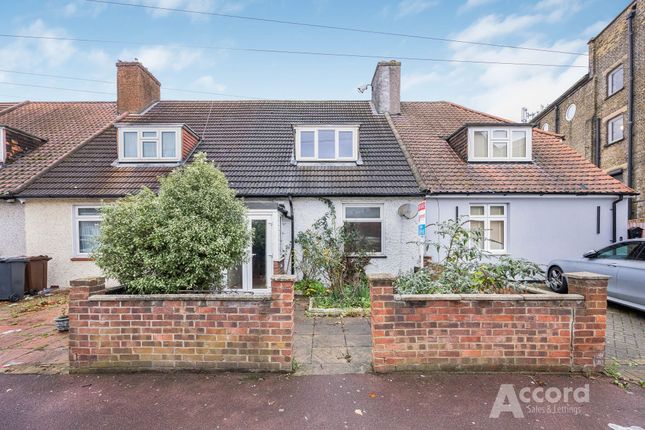 Waldegrave Road, Dagenham, RM8 2 bed terraced house for sale