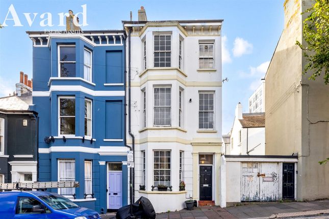 Sudeley Place, Brighton BN2 1 bed flat for sale