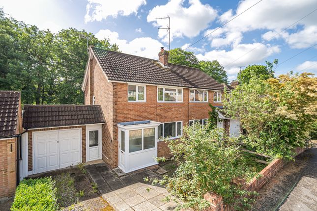 Hermitage Woods Crescent, Knaphill, GU21 3 bed semi