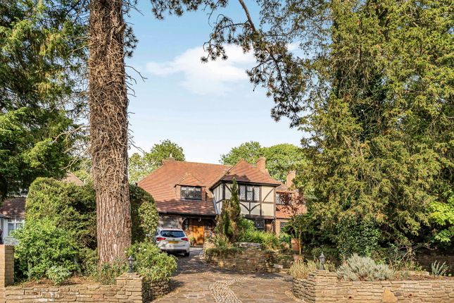 Coulsdon Road, Coulsdon, CR5 2LJ 4 bed detached house for sale