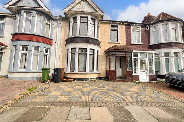 5 bedroom terraced house for sale