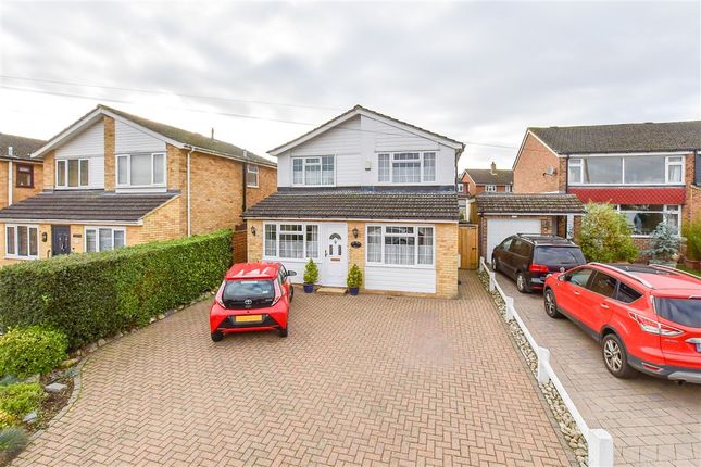 Epsom Close, West Malling, Kent 3 bed detached house for sale