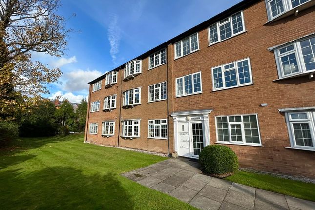 Irlam Road, Sale 2 bed flat for sale