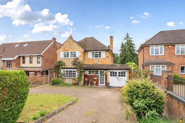 Warren Road, Ickenham, Uxbridge 3 bed detached house for sale