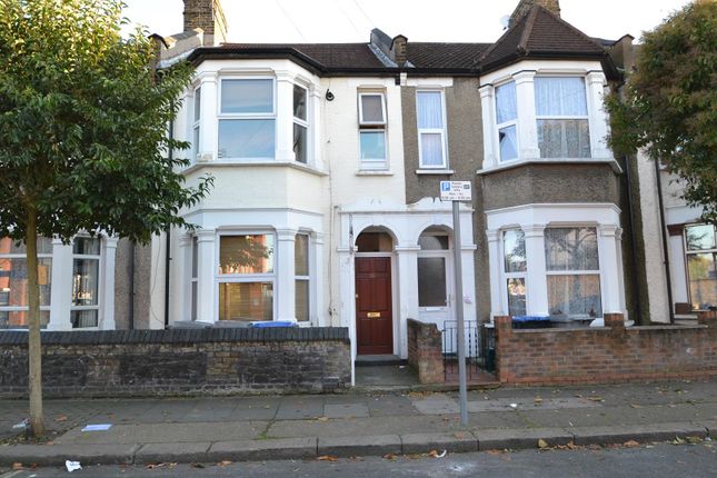 Leopold Road, Harlesden, NW10 2 bed flat for sale