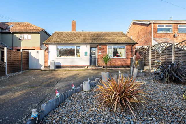 Hall Road, Oulton Broad North 2 bed detached bungalow for sale