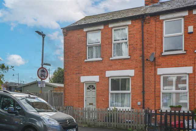 North Road Avenue, Brentwood 2 bed end of terrace house for sale