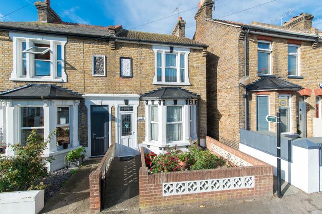 Dane Park Road, Ramsgate, CT11 2 bed end of terrace house for sale