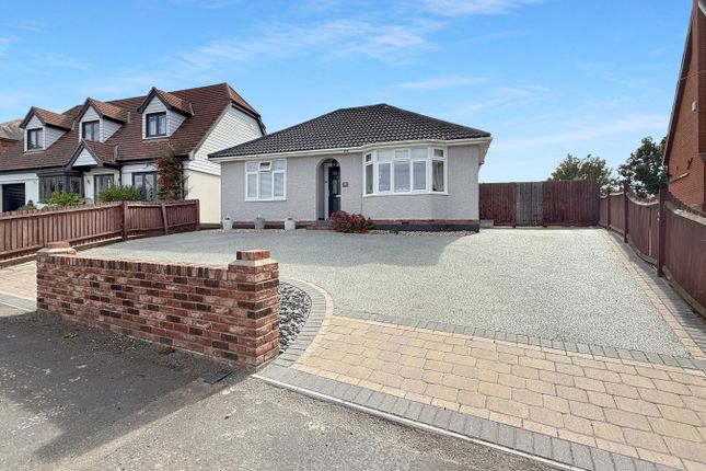 Broad Road, Braintree, CM7 2 bed detached bungalow for sale