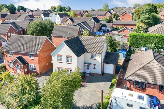 Flordon Road, Newton Flotman, Norwich 3 bed detached house for sale