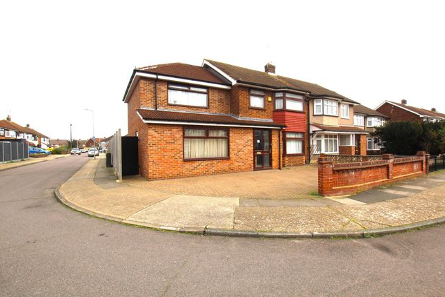 4 bedroom end of terrace house for sale