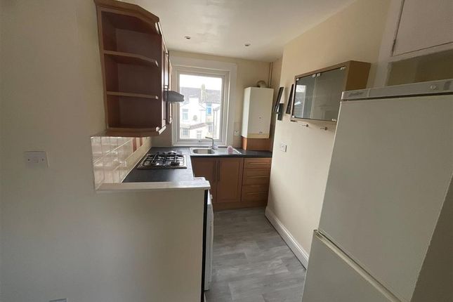 2 bed flat