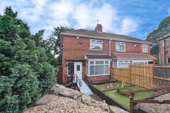 2 bedroom semi-detached house for sale
