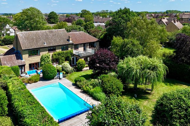 Church Road, Grafham, PE28 6 bed detached house for sale