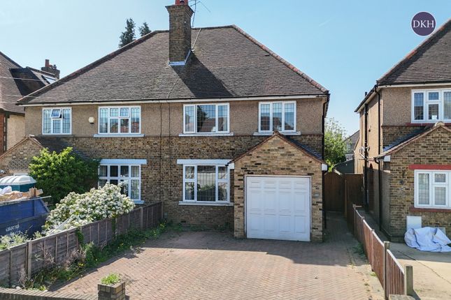 Baldwins Lane, Rickmansworth WD3 3 bed semi