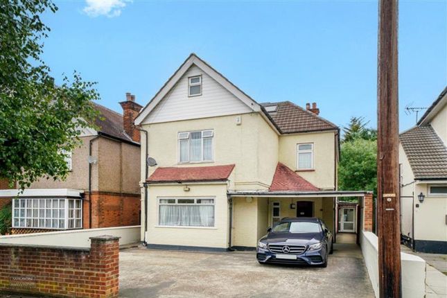 Northwick Park Road, Harrow HA1 6 bed detached house for sale