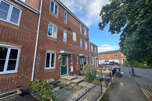 4 bed property