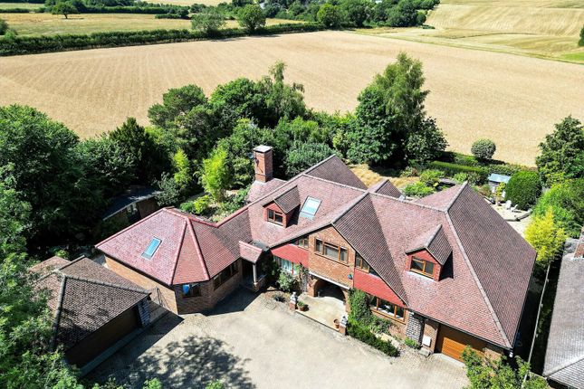 Green Street, Hazlemere HP15 4 bed detached house for sale